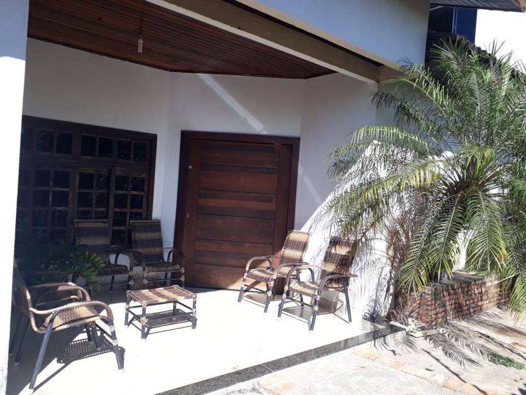 Casa à venda e aluguel com 3 quartos, 240m² - Foto 5