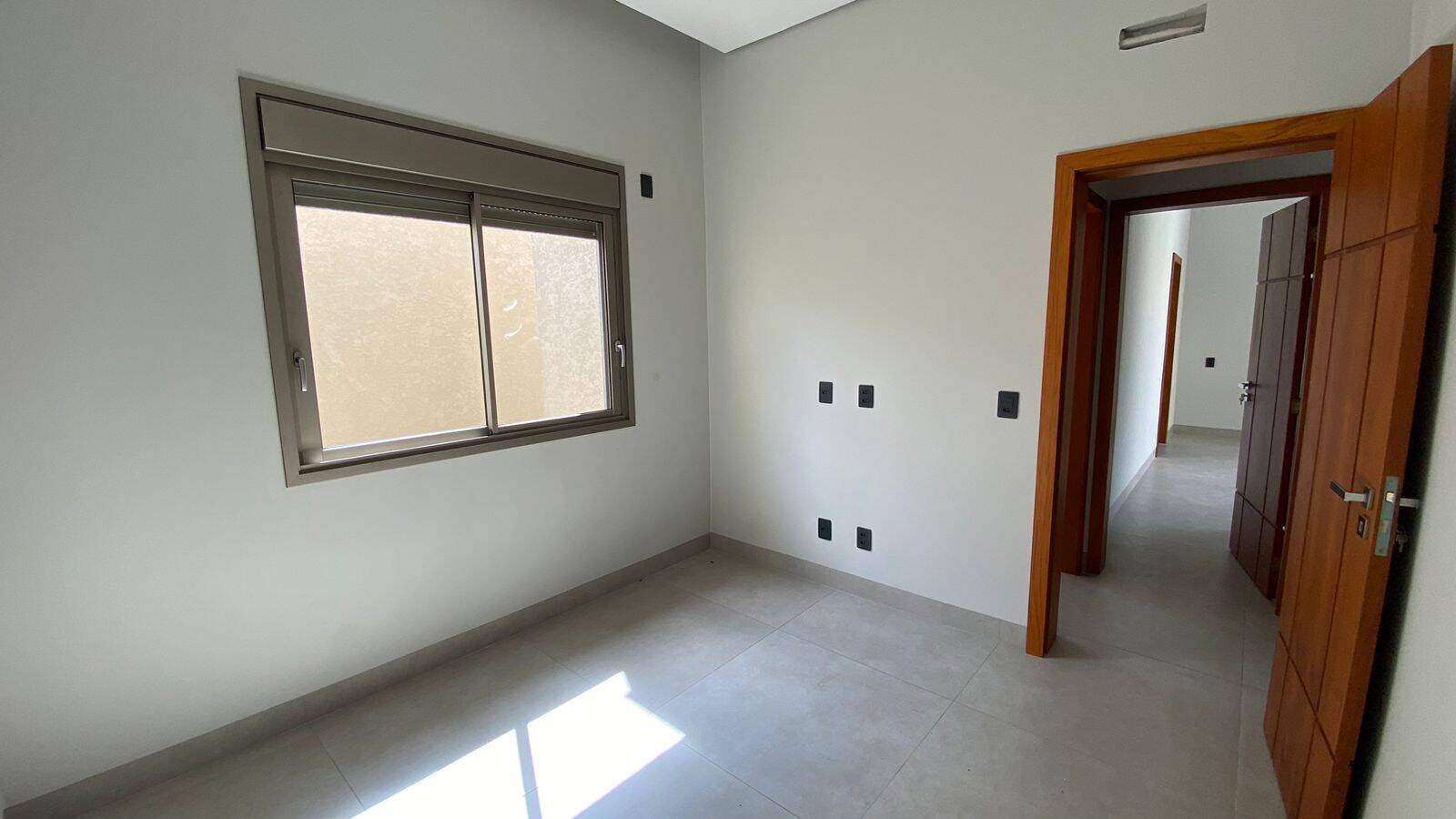 Casa à venda com 3 quartos, 360m² - Foto 27