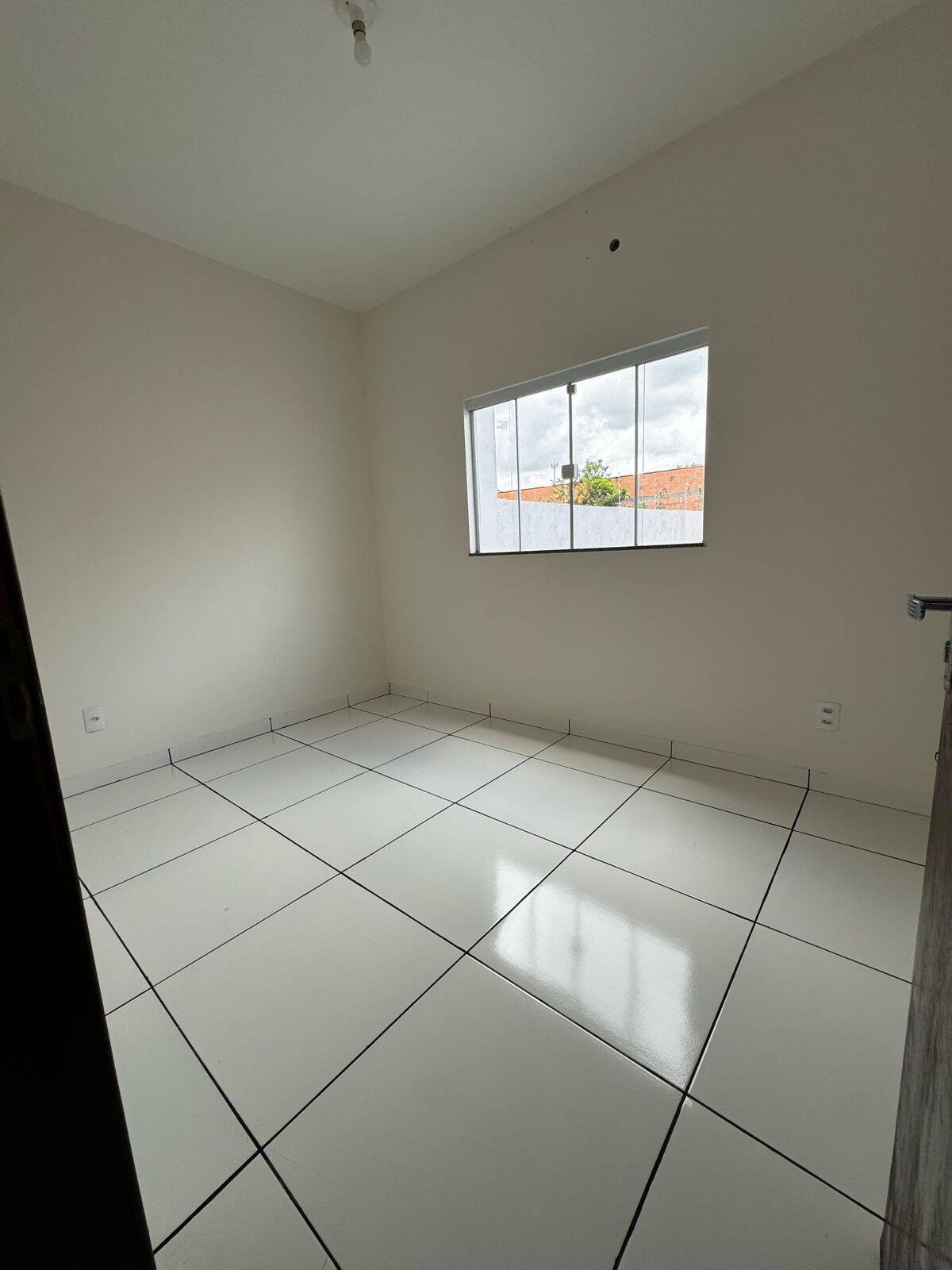 Casa à venda com 2 quartos, 50m² - Foto 11