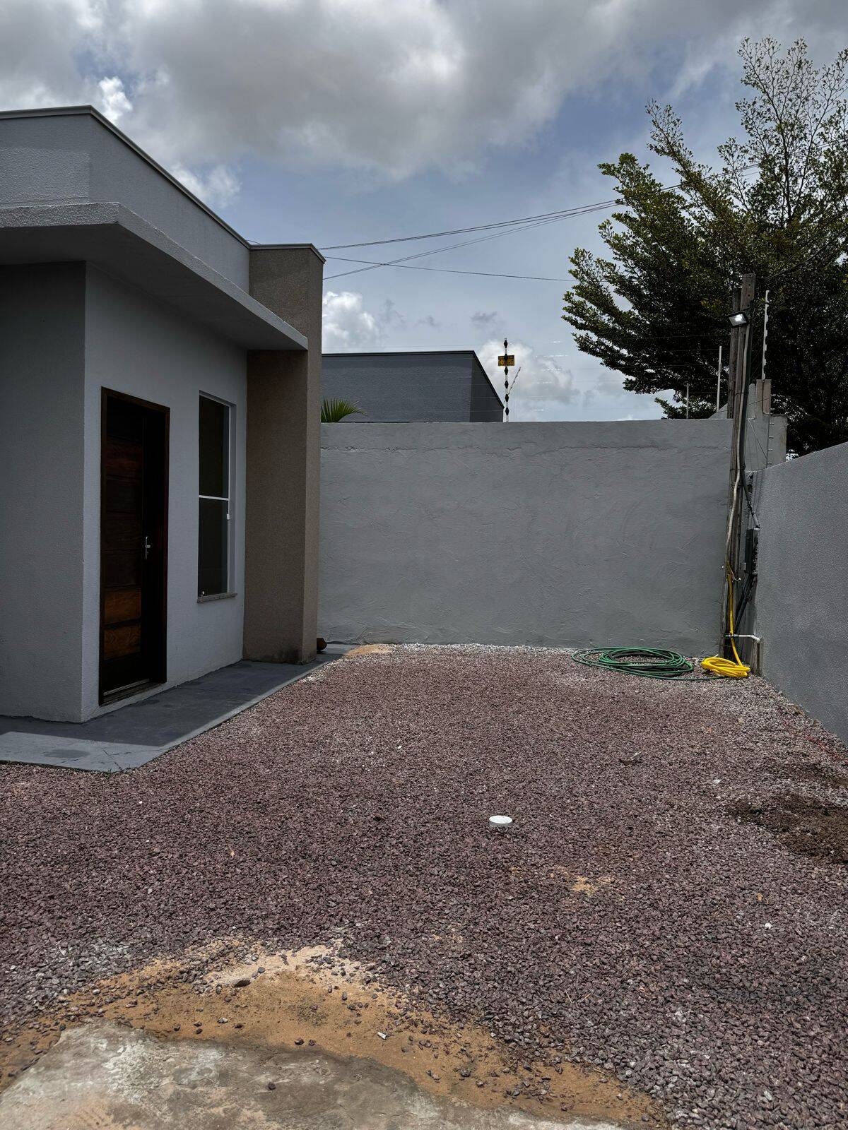 Casa à venda com 2 quartos, 50m² - Foto 2