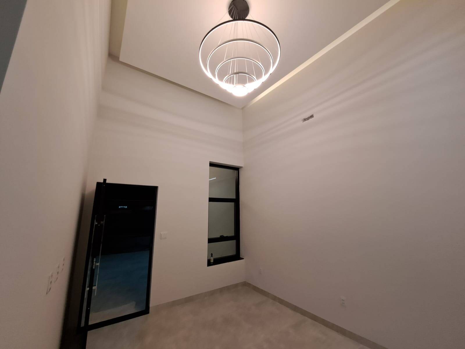 Casa à venda com 3 quartos, 150m² - Foto 2