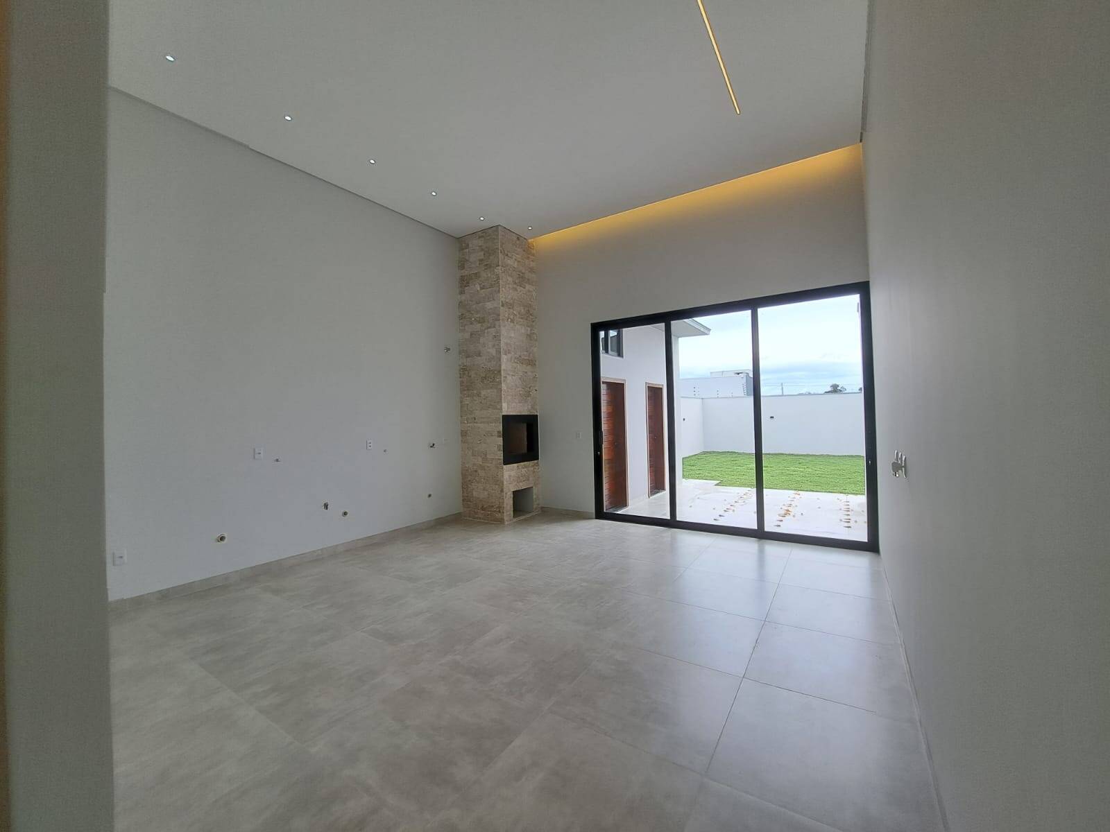 Casa à venda com 3 quartos, 150m² - Foto 12