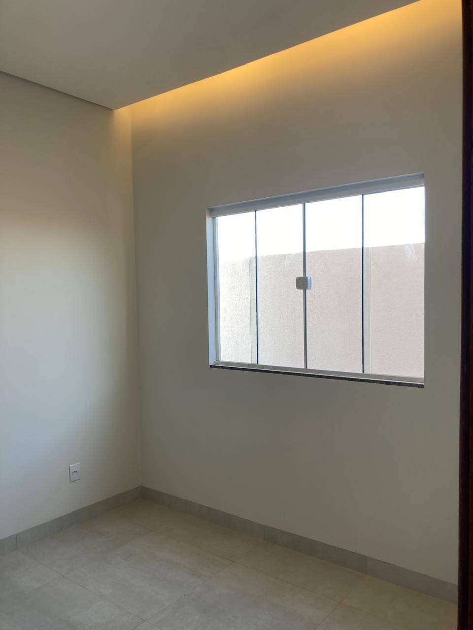 Casa à venda com 2 quartos, 300m² - Foto 6