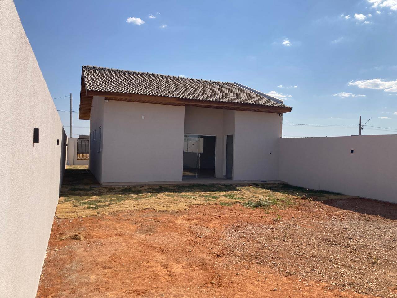 Casa à venda com 2 quartos, 300m² - Foto 11