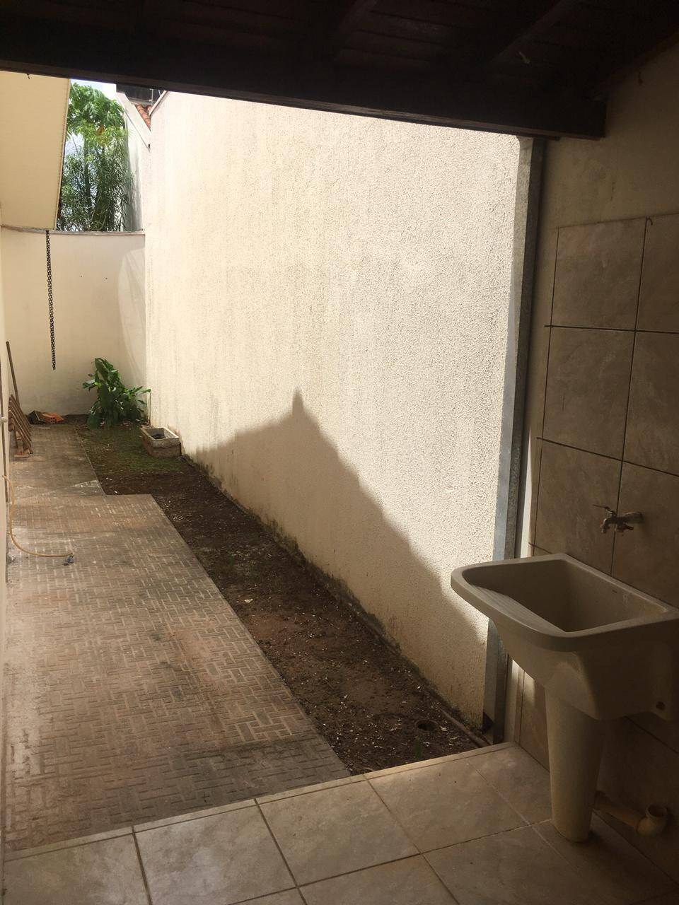 Casa à venda e aluguel com 2 quartos, 100m² - Foto 6