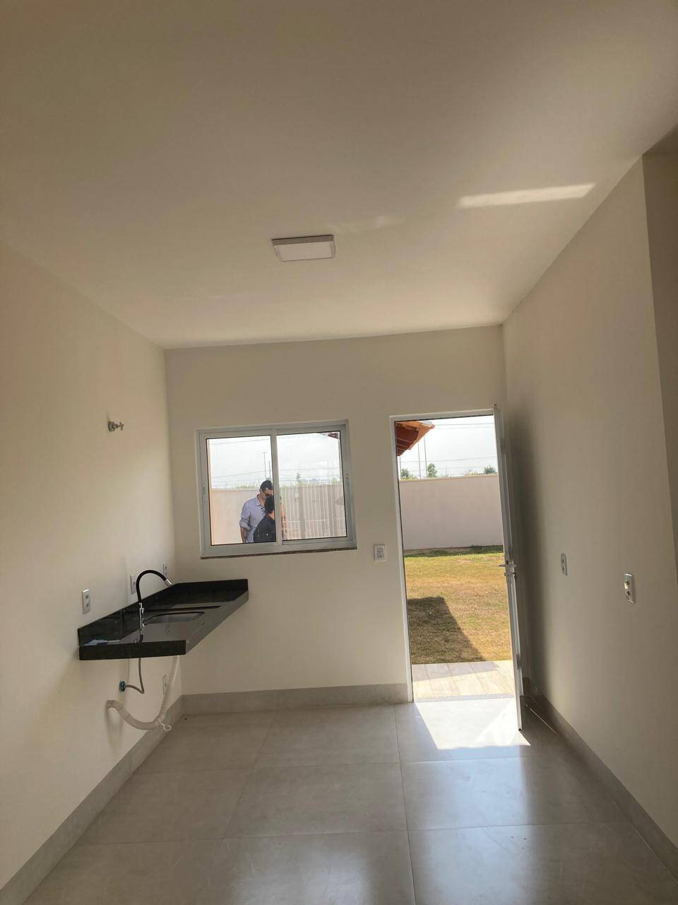 Casa à venda com 2 quartos, 78m² - Foto 11